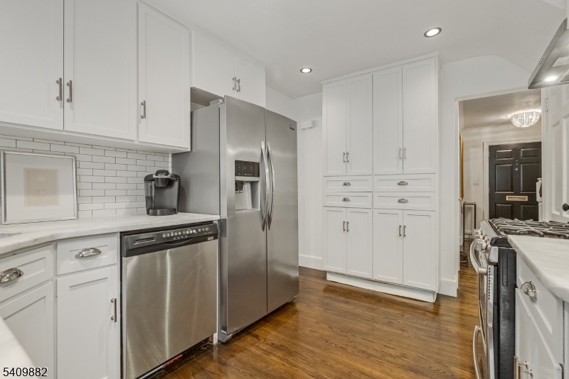 Oakview - Residential