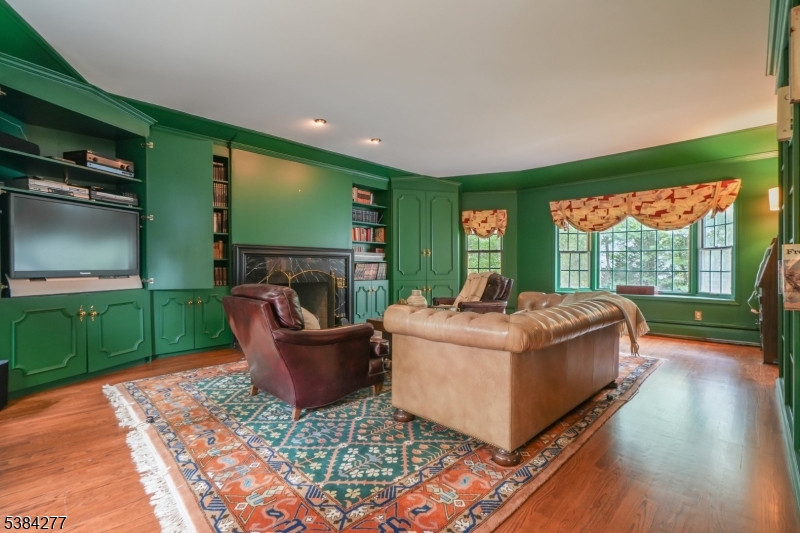 Old Short Hills - Residential