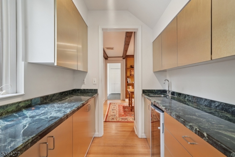 Old Short Hills - Residential