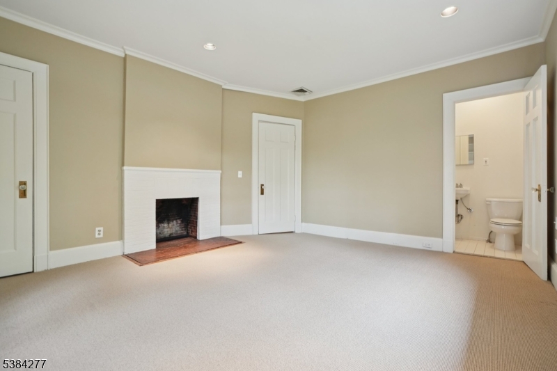 Old Short Hills - Residential