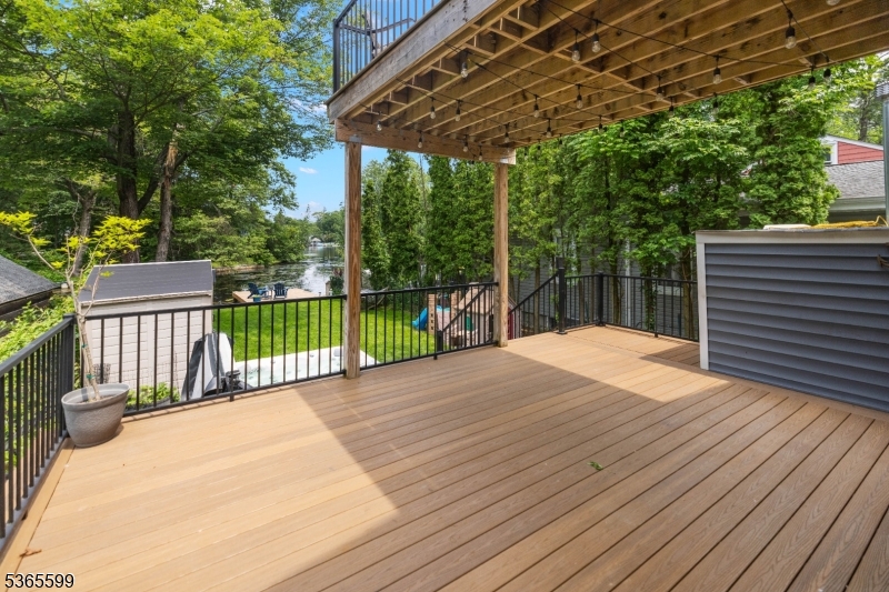 Indian Lake - Residential