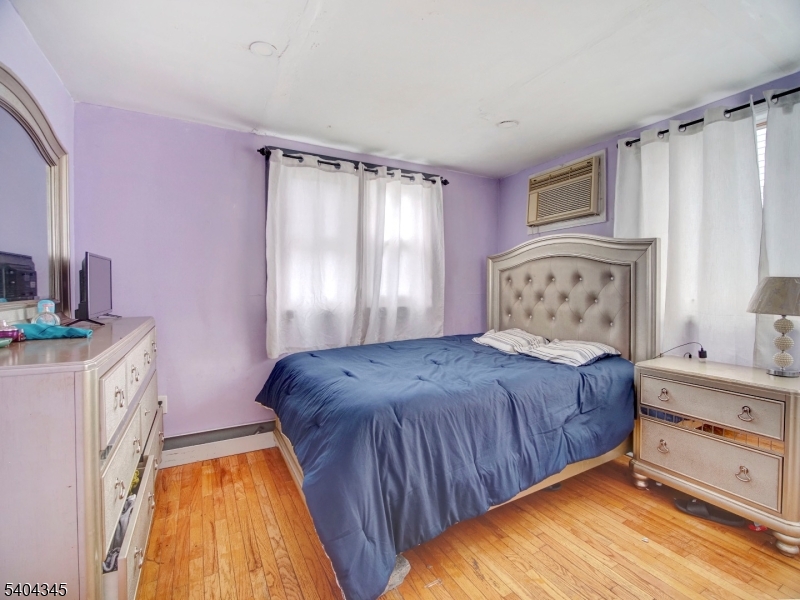 Ironbound Section - Residential Income