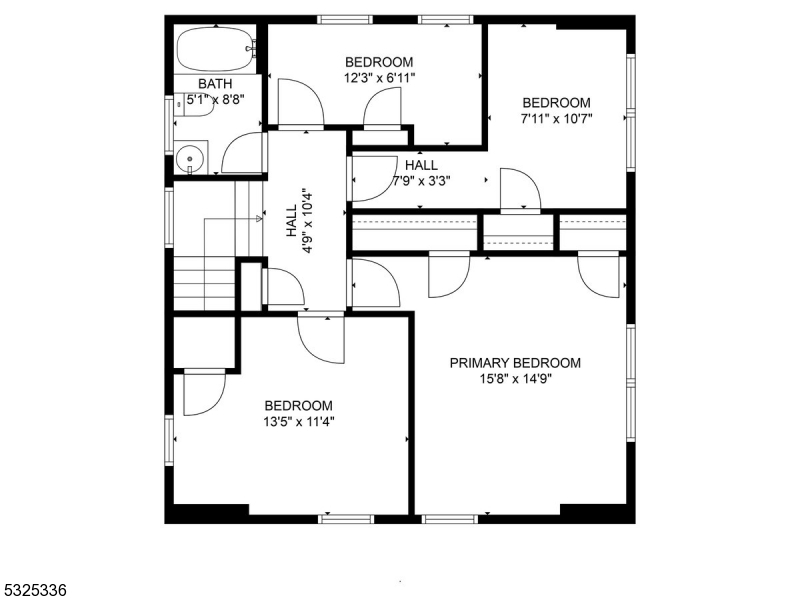 Main image without alt text