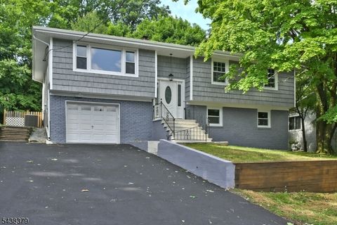 504 Edith Rd, Roxbury Twp., NJ 07850 - #: 4033289