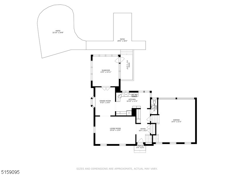 Main image without alt text