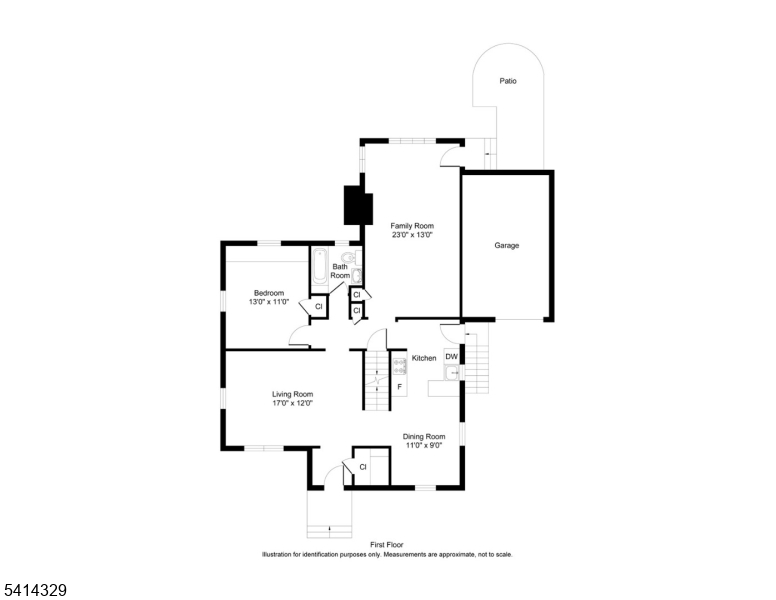 Main image without alt text