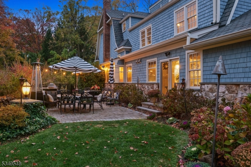 POETS SECTION - Residential