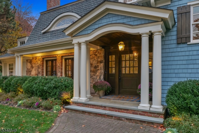 POETS SECTION - Residential