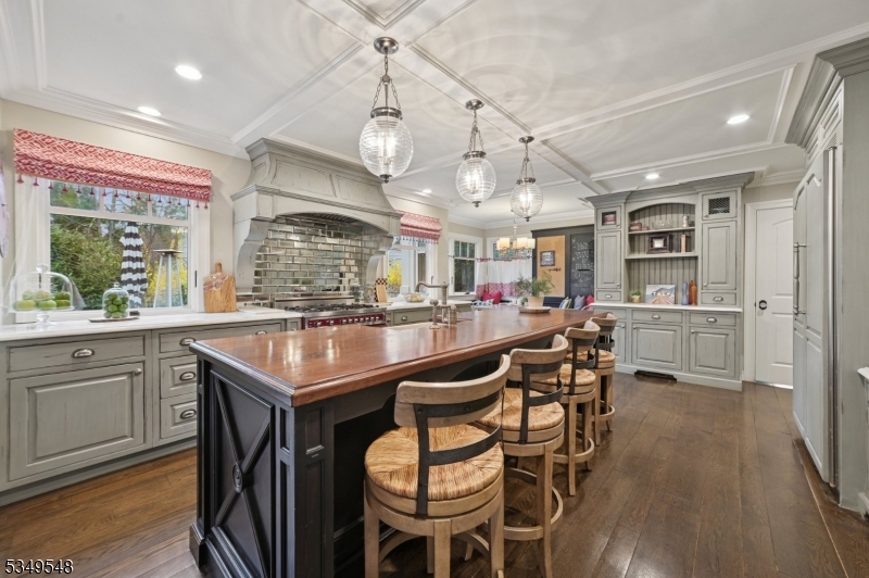 POETS SECTION - Residential