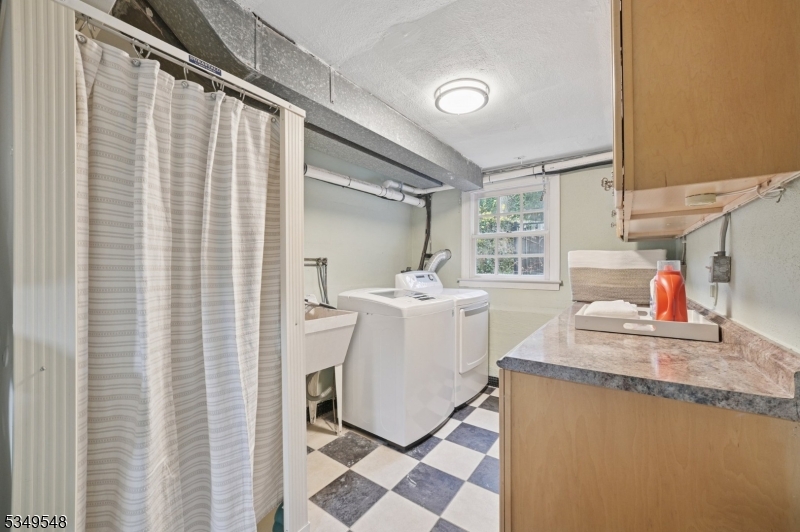 POETS SECTION - Residential