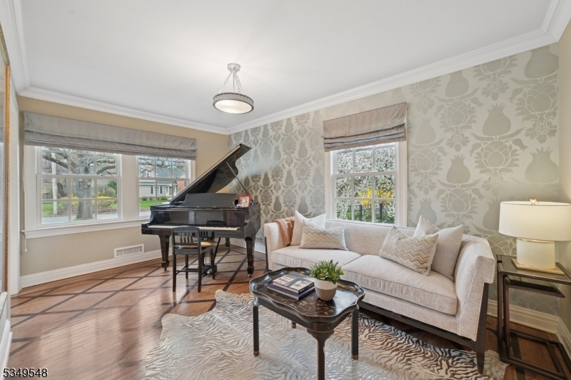 POETS SECTION - Residential