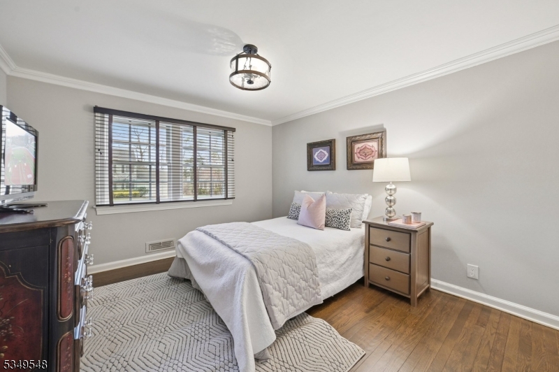 POETS SECTION - Residential