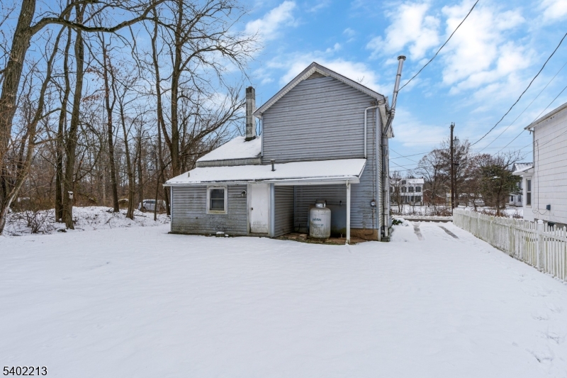 Three Bridges - Residential