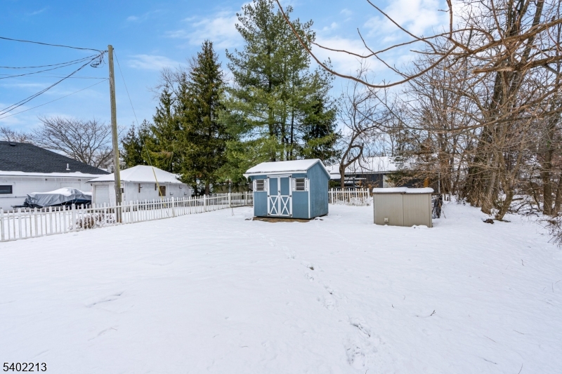 Three Bridges - Residential
