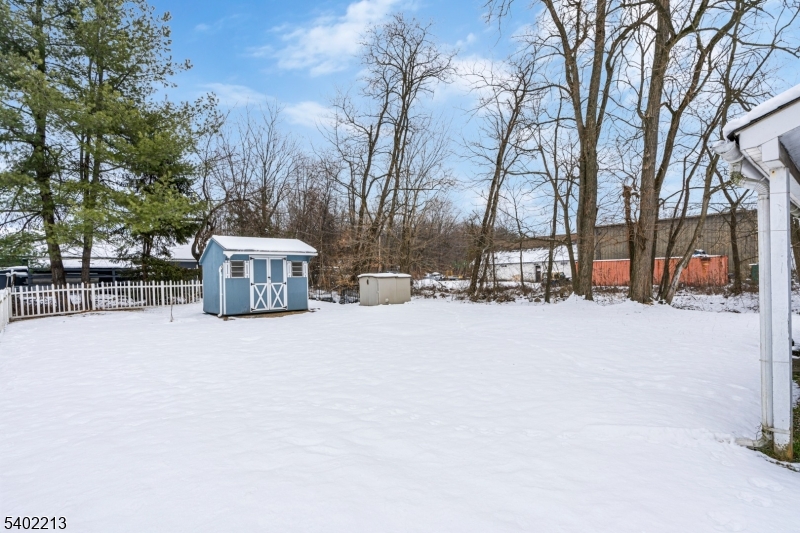 Three Bridges - Residential