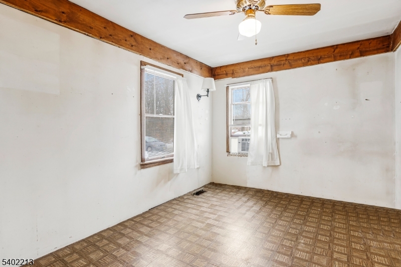 Three Bridges - Residential