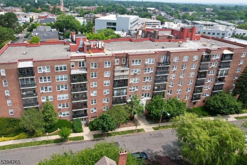 Fullerton Condominium - Residential Lease