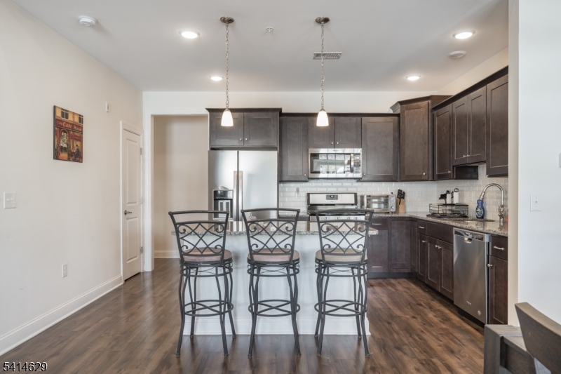 Autumn Point - Residential