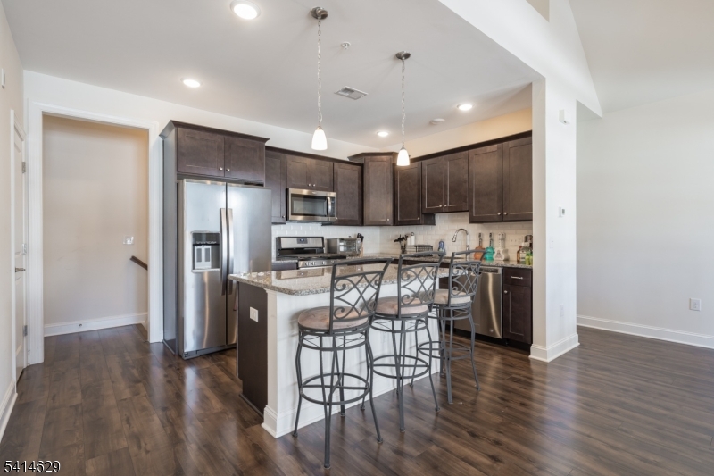 Autumn Point - Residential