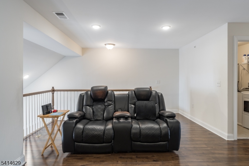 Autumn Point - Residential