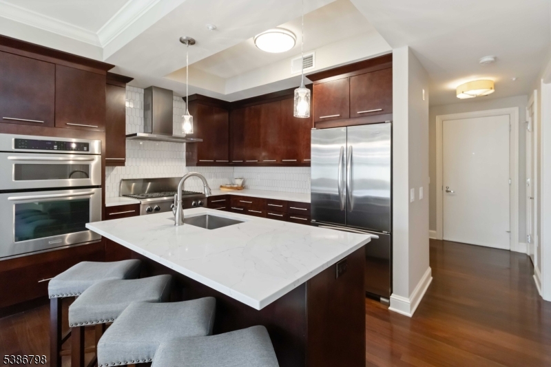 40 Park Place - Residential