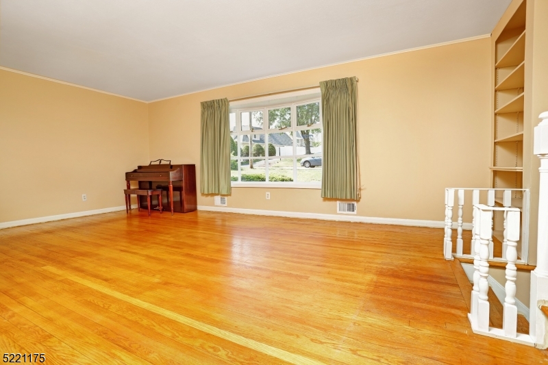 Lake Intervale - Residential