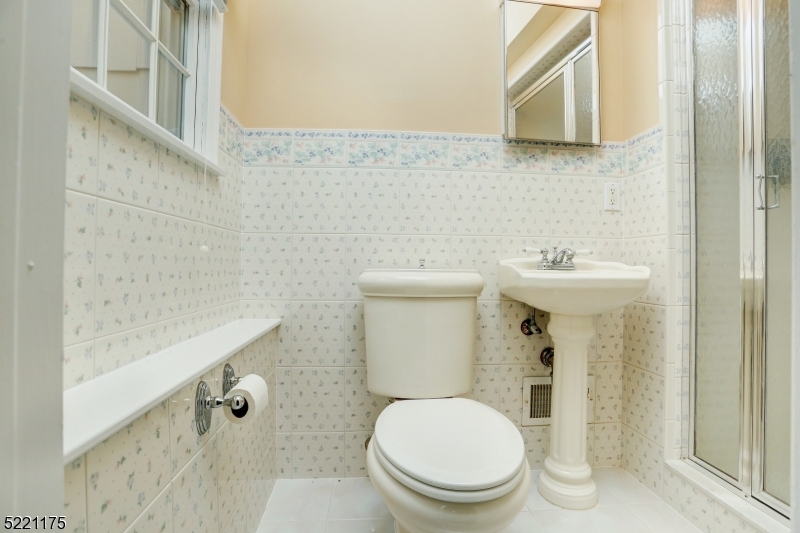 Lake Intervale - Residential