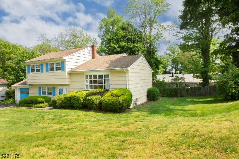 Lake Intervale - Residential