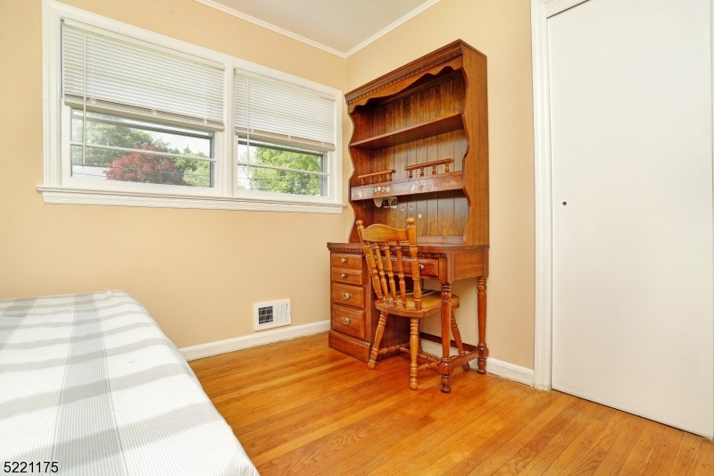 Lake Intervale - Residential