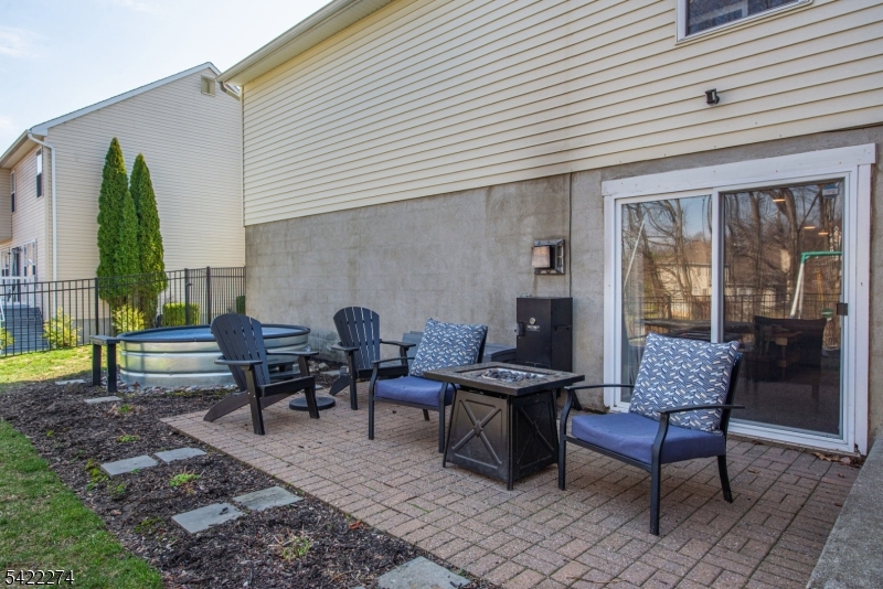 Castle Ridge - Residential