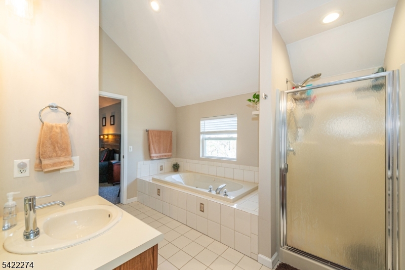 Castle Ridge - Residential