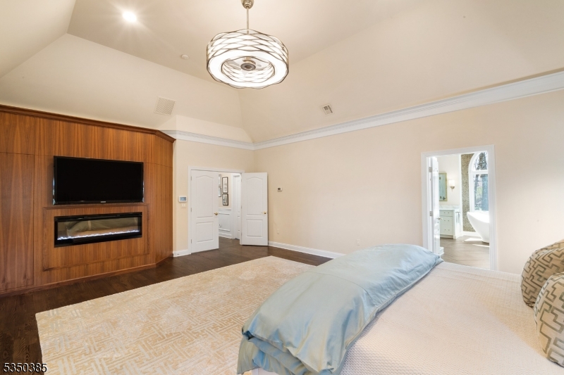 Watchung Hills Estates - Residential