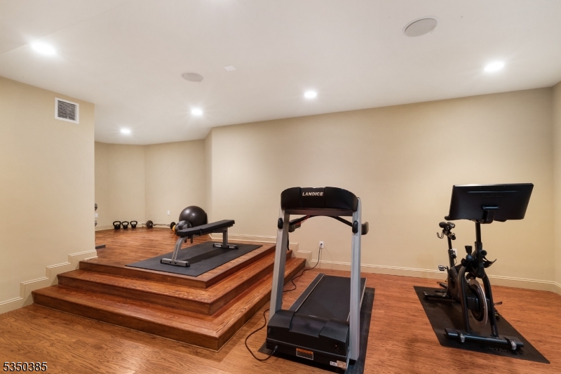 Watchung Hills Estates - Residential