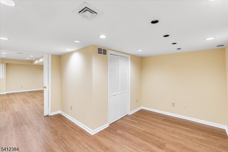 Greentree Village - Residential