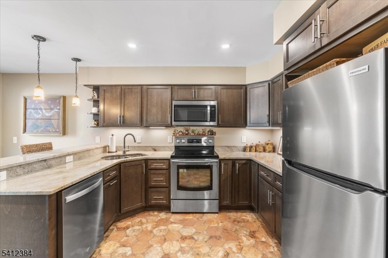 Greentree Village - Residential