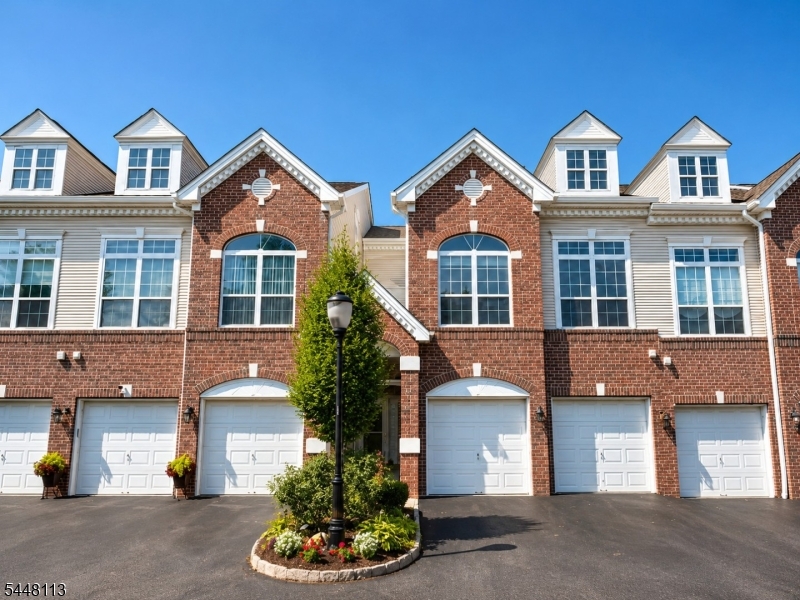 Photo 1 of 22 — 810 Firethorn Dr E2, Union Twp., NJ 07083