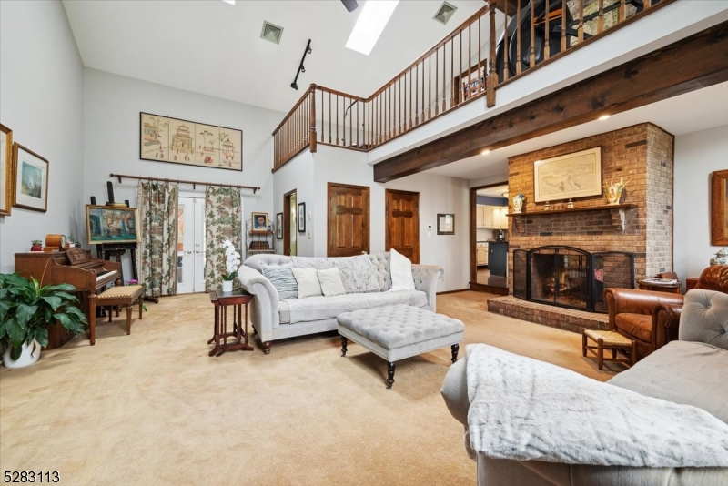 IRONIA - Residential