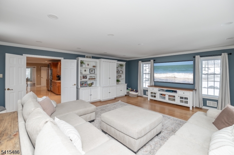 Panther Valley - Residential