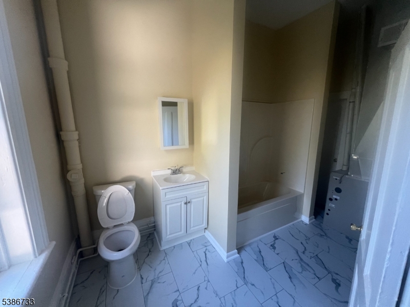 Main St. - Residential Lease