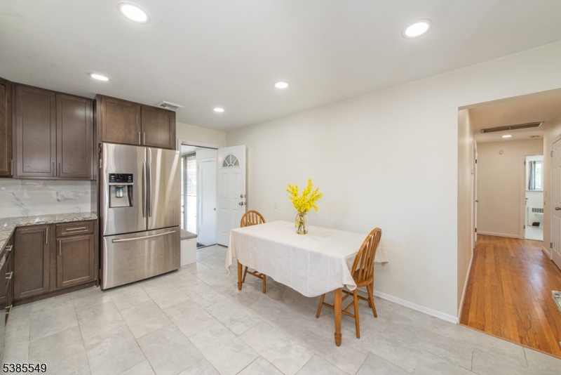 Delawanna - Residential Lease