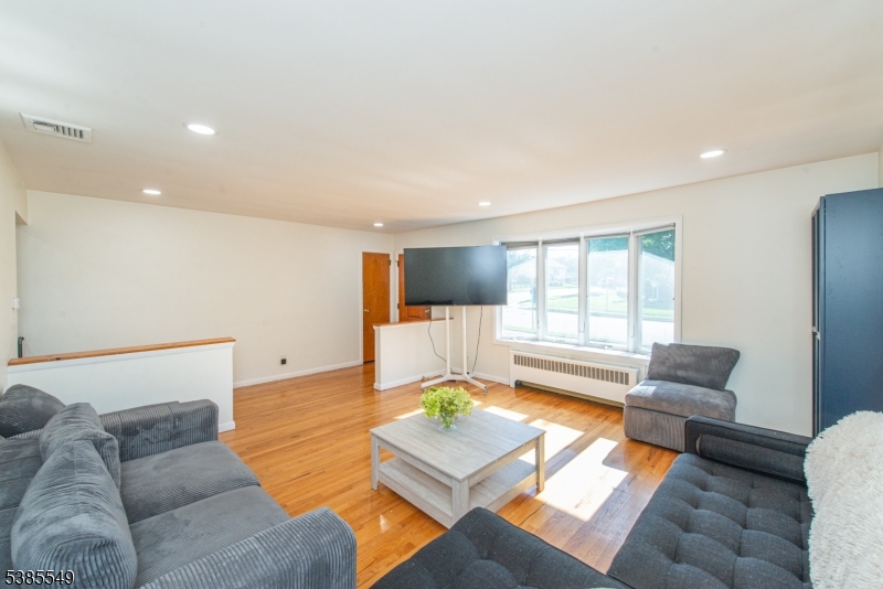 Delawanna - Residential Lease