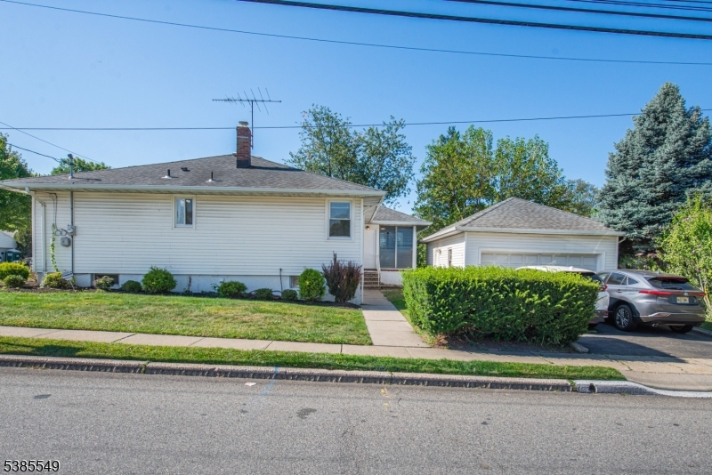 Delawanna - Residential Lease