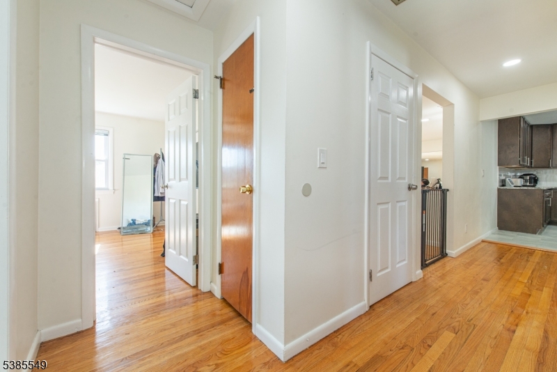 Delawanna - Residential Lease