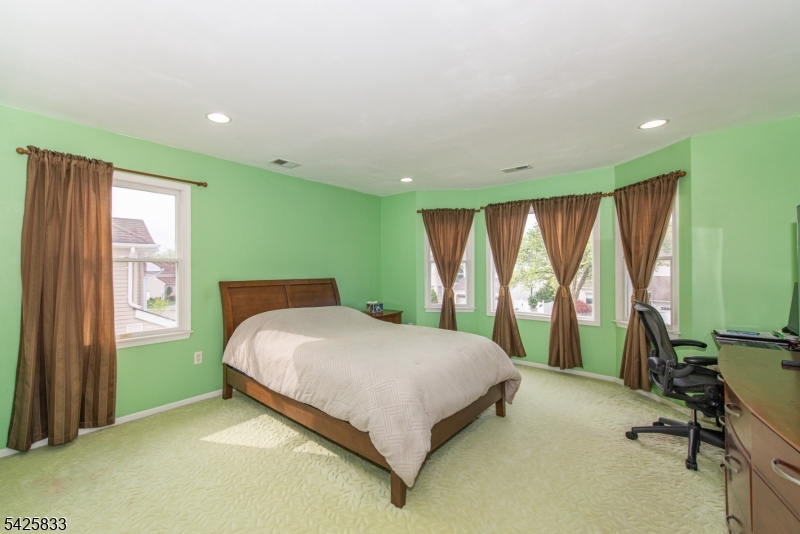 The Preserve at Mazdabrook - Residential