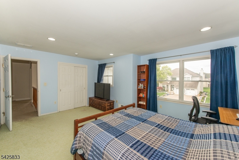 The Preserve at Mazdabrook - Residential