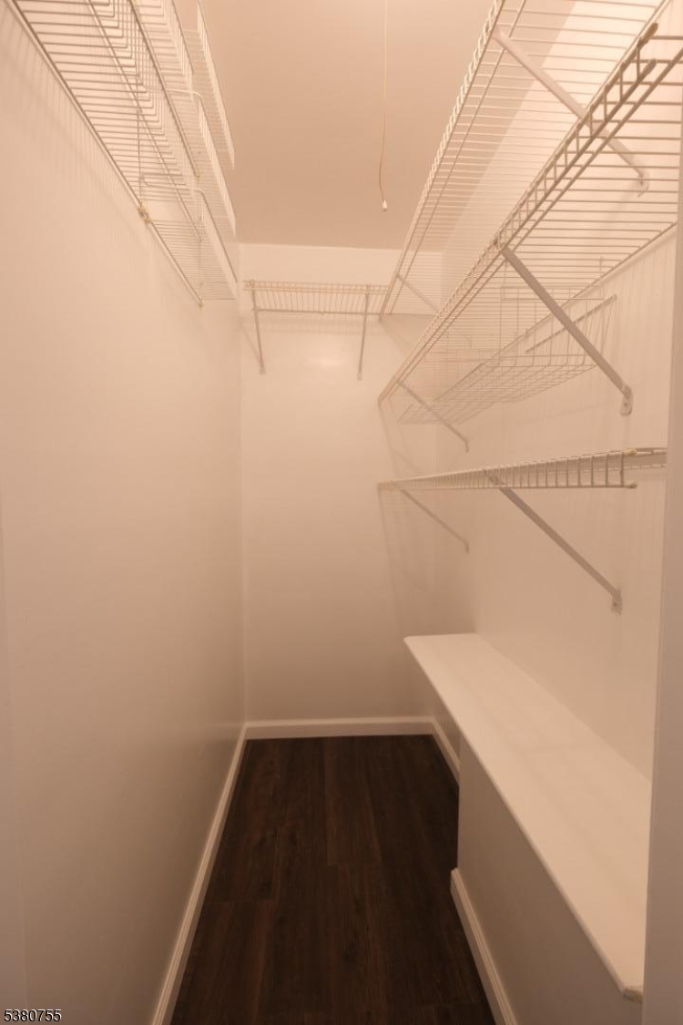 Brookview - Residential