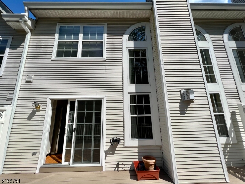 Hamilton Woods - Residential Lease