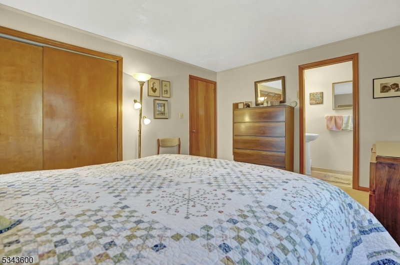 Parsippany-Troy Hills Twp., New Jersey 07950, United States, 3 Bedrooms Bedrooms, ,2 BathroomsBathrooms,Residential,Coming Soon,99409