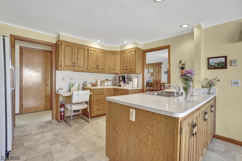 Parsippany-Troy Hills Twp., New Jersey 07950, United States, 3 Bedrooms Bedrooms, ,2 BathroomsBathrooms,Residential,Coming Soon,99409