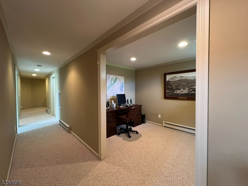 Wantage Twp., New Jersey 07461, United States, 3 Bedrooms Bedrooms, ,3 BathroomsBathrooms,Residential,Active,137394